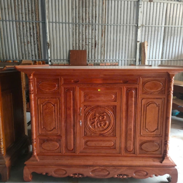 Tủ thờ gỗ hương đá 175*81*127